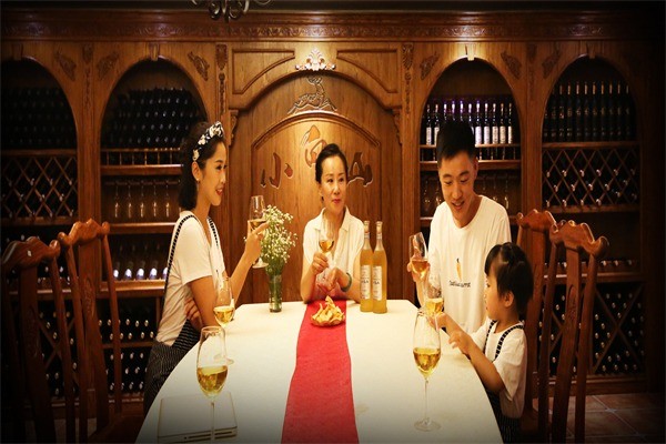 小白山红酒酒业